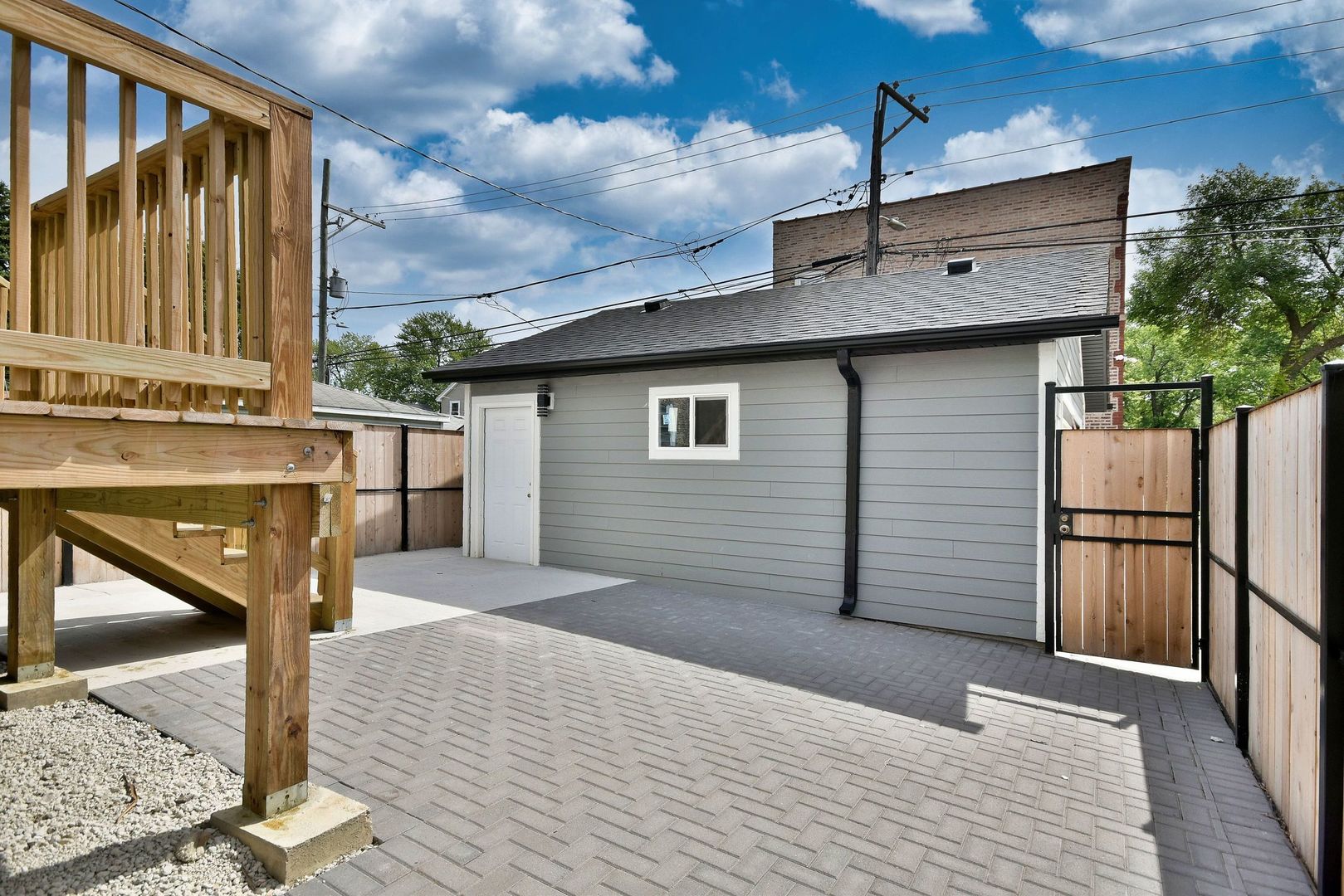 1501 North Springfield Avenue Chicago, IL 60651 - Photo 4 of 43