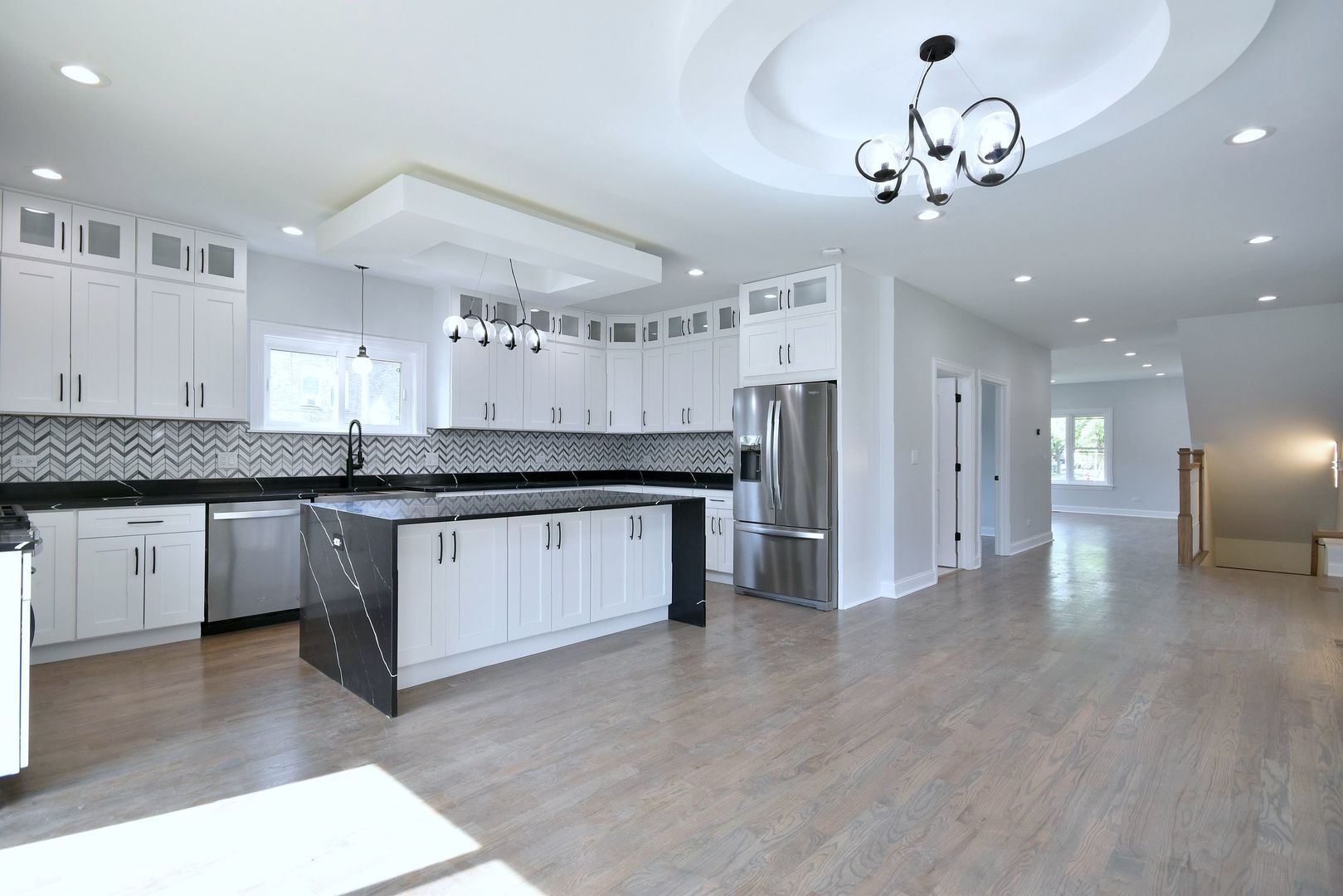 1501 North Springfield Avenue Chicago, IL 60651 - Photo 6 of 43