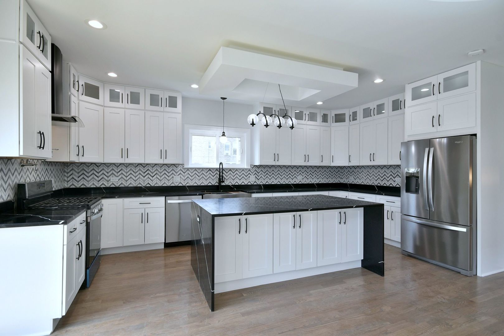 1501 North Springfield Avenue Chicago, IL 60651 - Photo 8 of 43