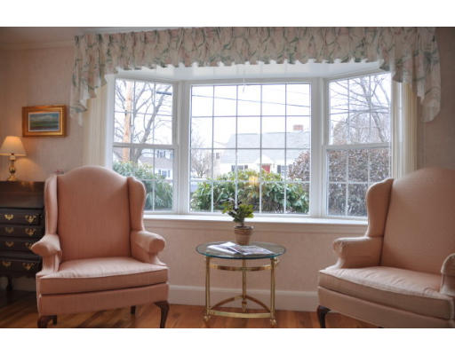 15 Madison Road Waltham, MA 02453 - Photo 5 of 17 Gallery Image 5