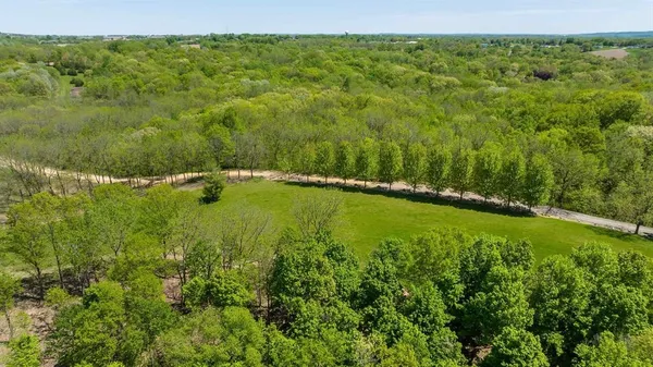 $590,000 | Lot 2 Wolff Hazel Green, Hazel Green, WI 53811