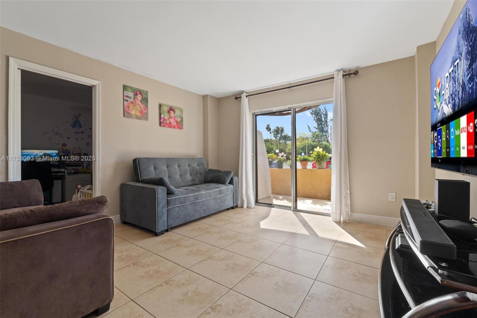 4801 Northwest 7th Street, Unit 10916 Miami, FL 33126 - Photo 5 of 24