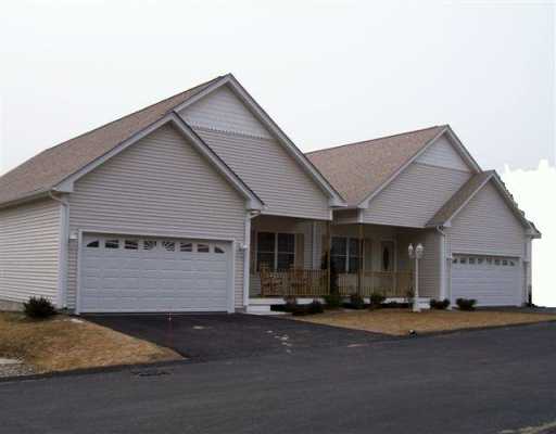 4 Asylum Road, Unit 5 North Providence, RI 02904 - Photo 1 of 6 Exterior Front.