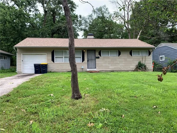 $149,900 | 6906 East 114th Terrace, Kansas City, MO 64134