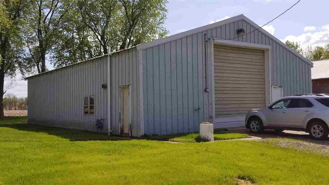 385 West Main Street Letts, IA 52754 - Photo 3 of 4 Gallery Image 3
