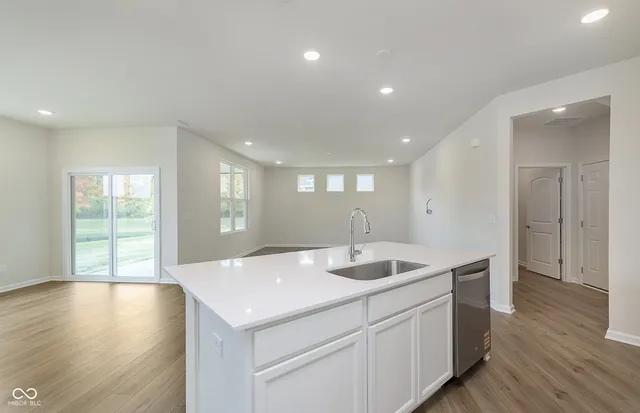 $445,900 | 571 Corbin Way, Avon, IN 46123