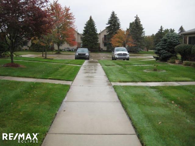 11499 Beaconsfield Road Washington, MI 48094 - Photo 2 of 18 31333165-1.JPG