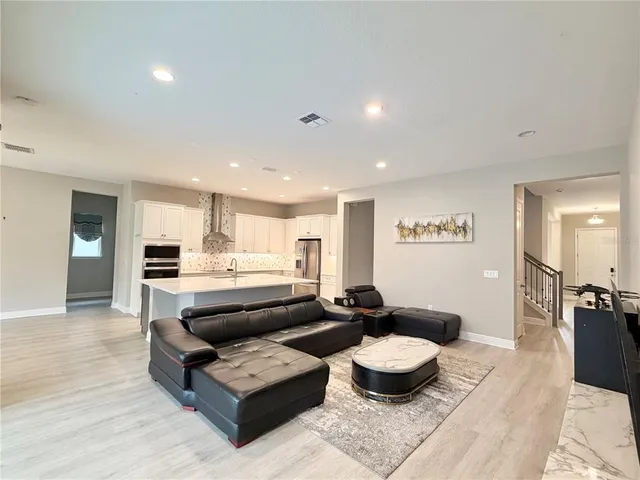 $3,995 | 19153 Planetree Street, Orlando, FL 32827