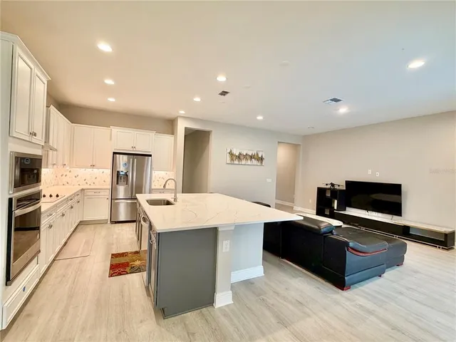 $3,995 | 19153 Planetree Street, Orlando, FL 32827