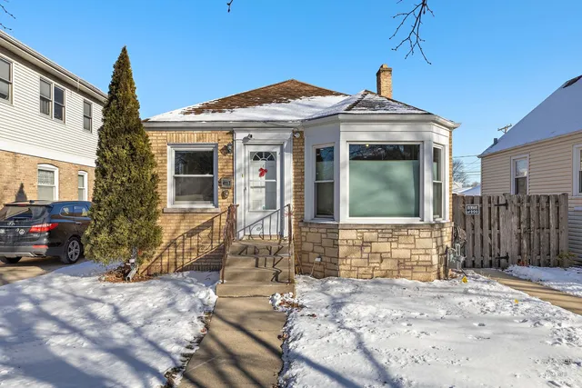 $349,777 | 4117 North Osceola Avenue, Norridge, IL 60706
