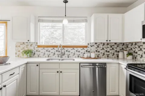 $520,000 | 5528 South Valdai Street, Aurora, CO 80015