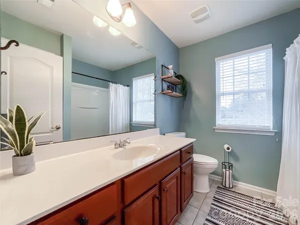 $529,999 | 2005 Blue Iris Drive, Matthews, NC 28104