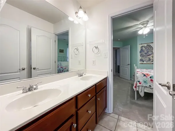 $529,999 | 2005 Blue Iris Drive, Matthews, NC 28104