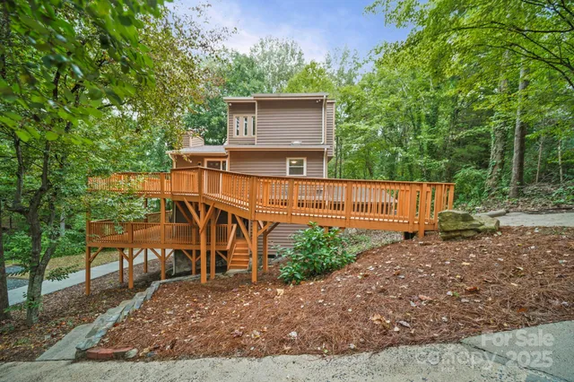 $399,900 | 8012 Briardale Drive, Charlotte, NC 28212