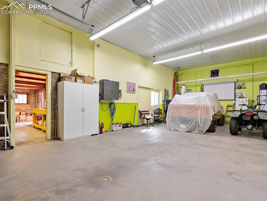 28021 Everett Road Pueblo, CO 81006 - Photo 39 of 43