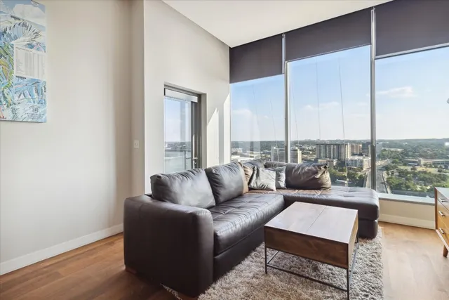 $5,250 | 210 Lavaca Street, Unit 1802, Austin, TX 78701