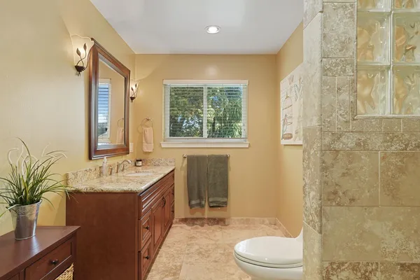 $699,000 | 306 Bella Vista Drive, Lodi, CA 95242