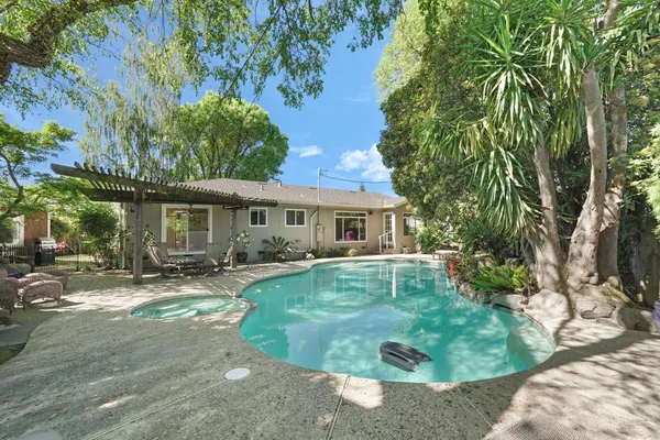 $699,000 | 306 Bella Vista Drive, Lodi, CA 95242