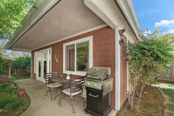 $699,000 | 306 Bella Vista Drive, Lodi, CA 95242