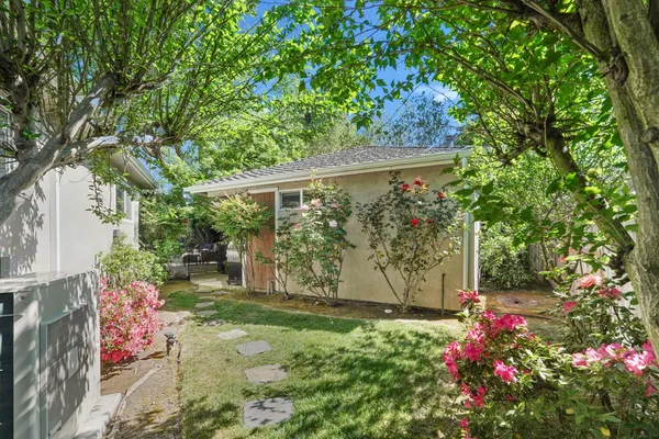 $699,000 | 306 Bella Vista Drive, Lodi, CA 95242