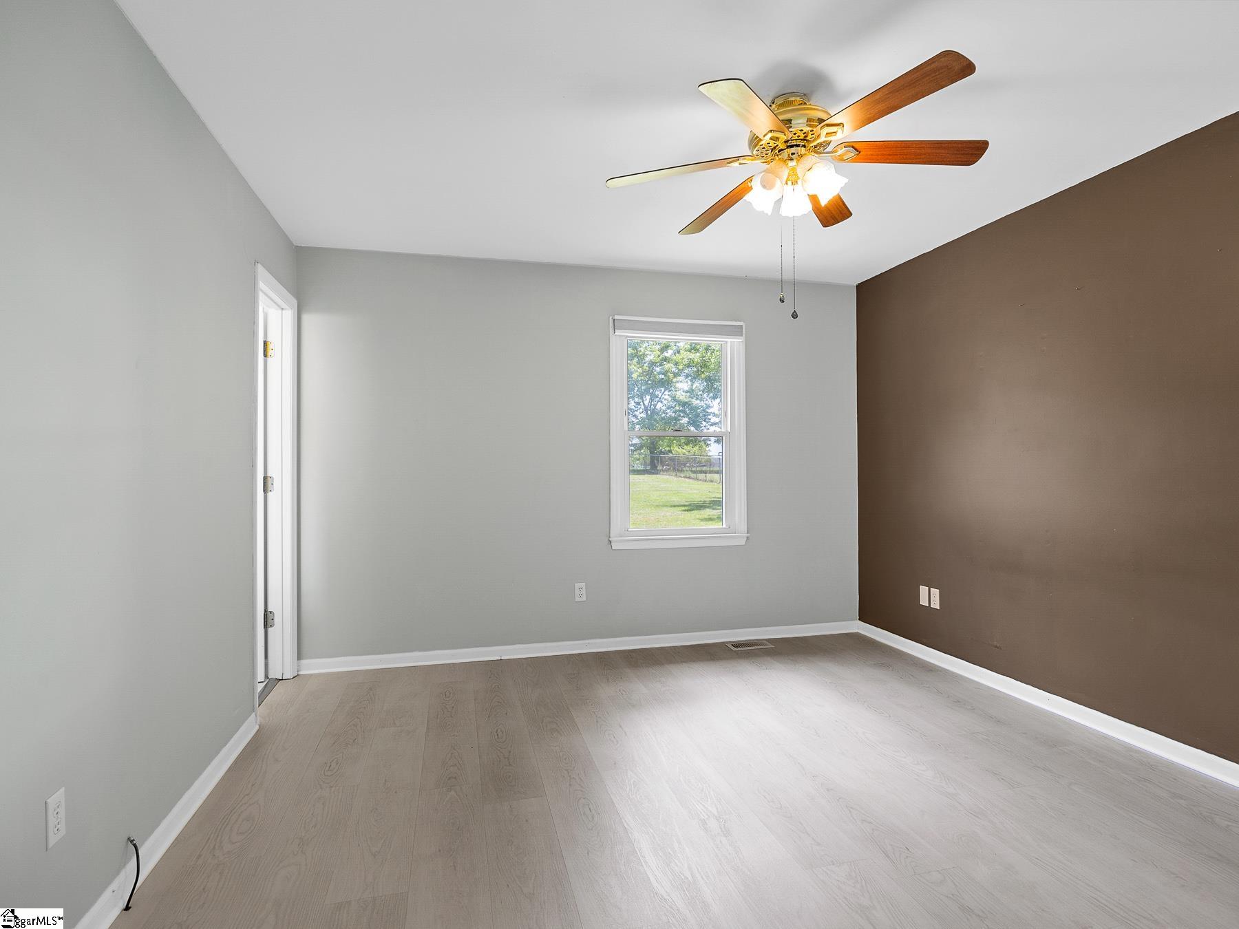 534 Mason Road Boiling Springs, SC 29316 - Photo 15 of 31