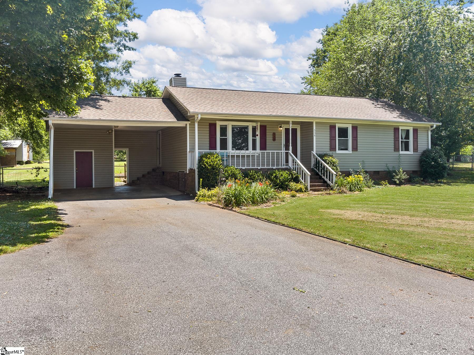 534 Mason Road Boiling Springs, SC 29316 - Photo 2 of 31