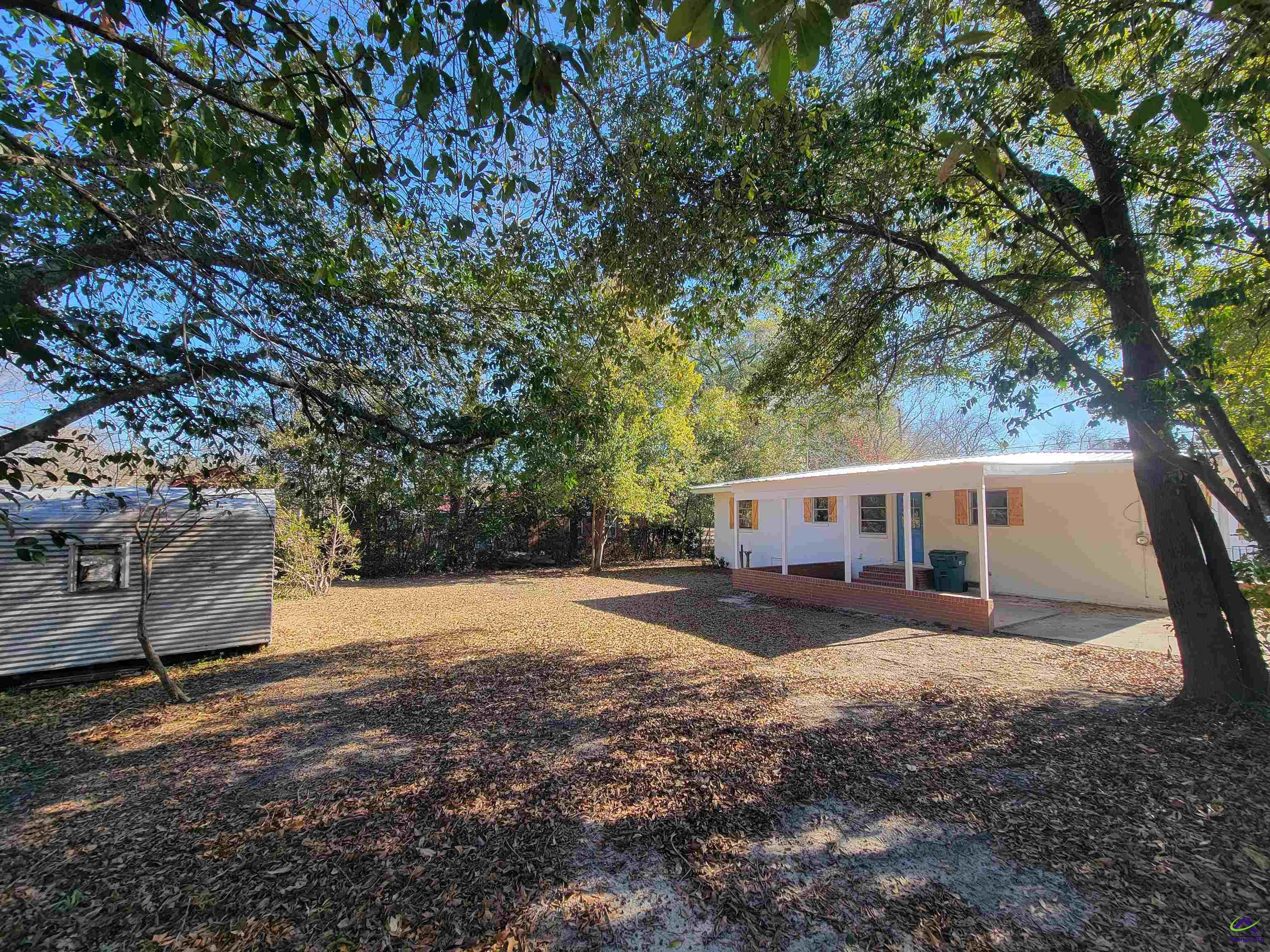161 East Cherry Street Cochran, GA 31014 - Photo 6 of 34