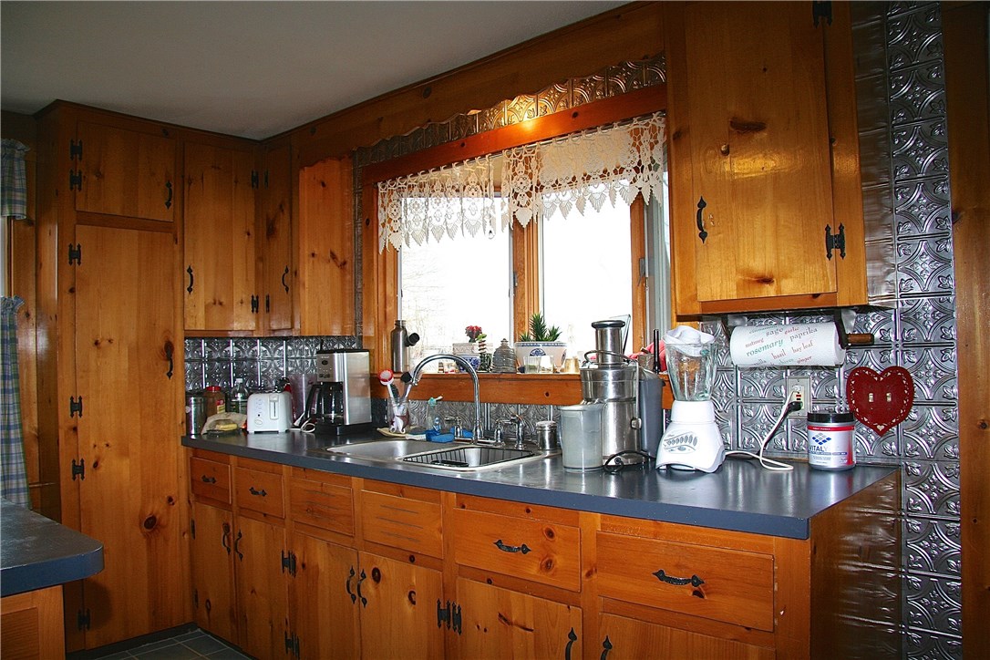 65 Ten Rod Road North Kingstown, RI 02852 - Photo 12 of 39