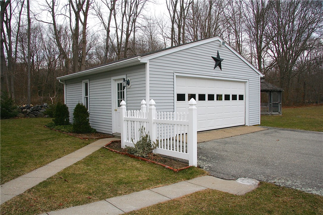 65 Ten Rod Road North Kingstown, RI 02852 - Photo 6 of 39