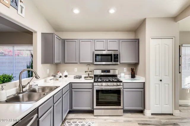 $10,000 | 5012 East Harmony Avenue, Mesa, AZ 85206