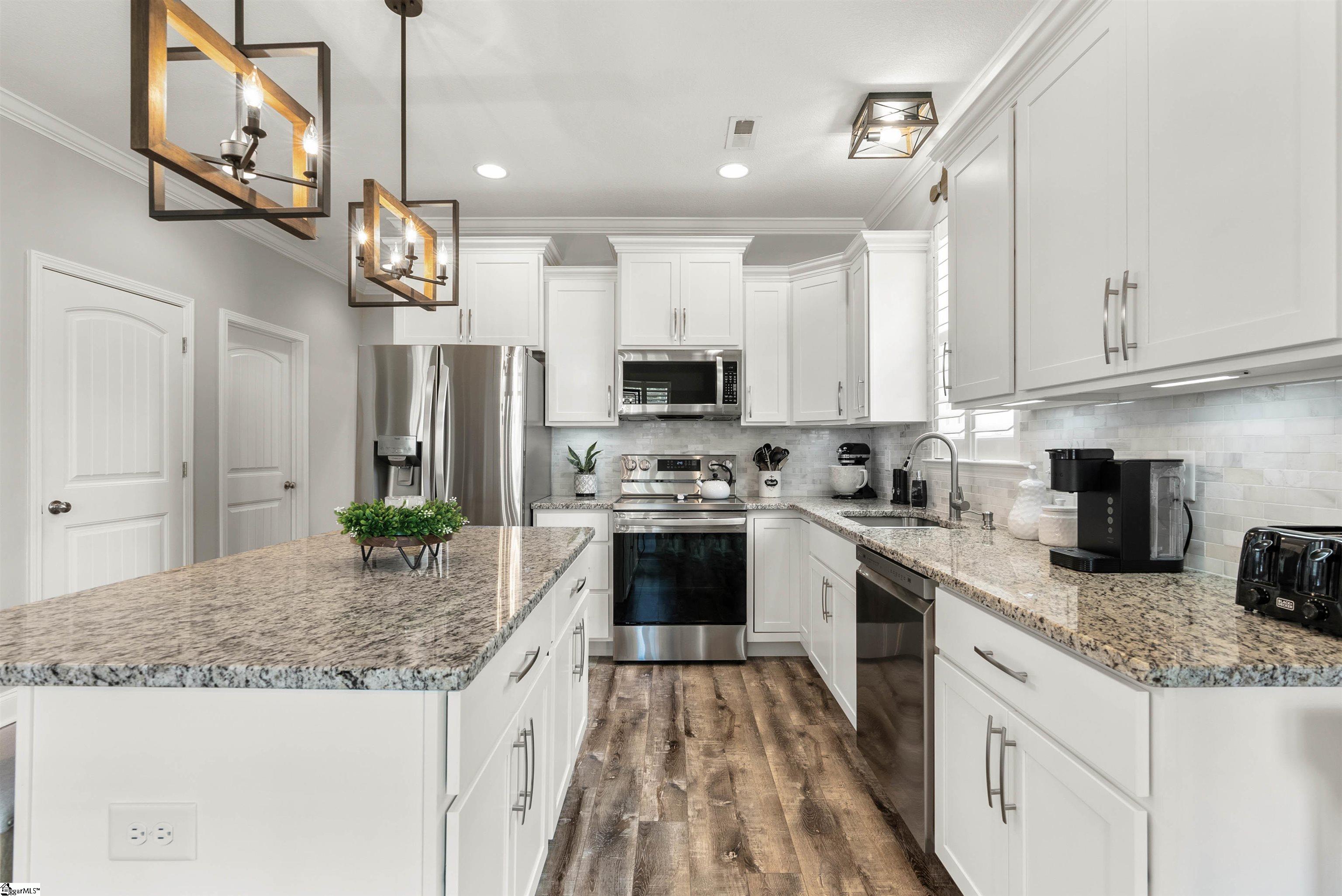 199 Plemmons Road Lyman, SC 29365 - Photo 14 of 36