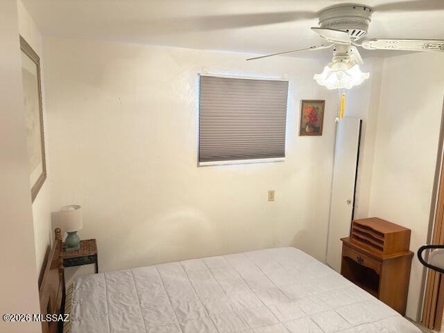 2711 South Box A Way Tucson, AZ 85713 - Photo 18 of 21 2711 Box A Guest Bedroom