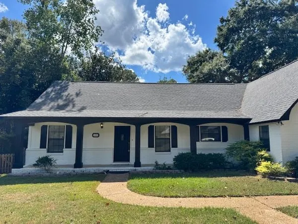 $2,250 | 2300 Aster Way, Tallahassee, FL 32308