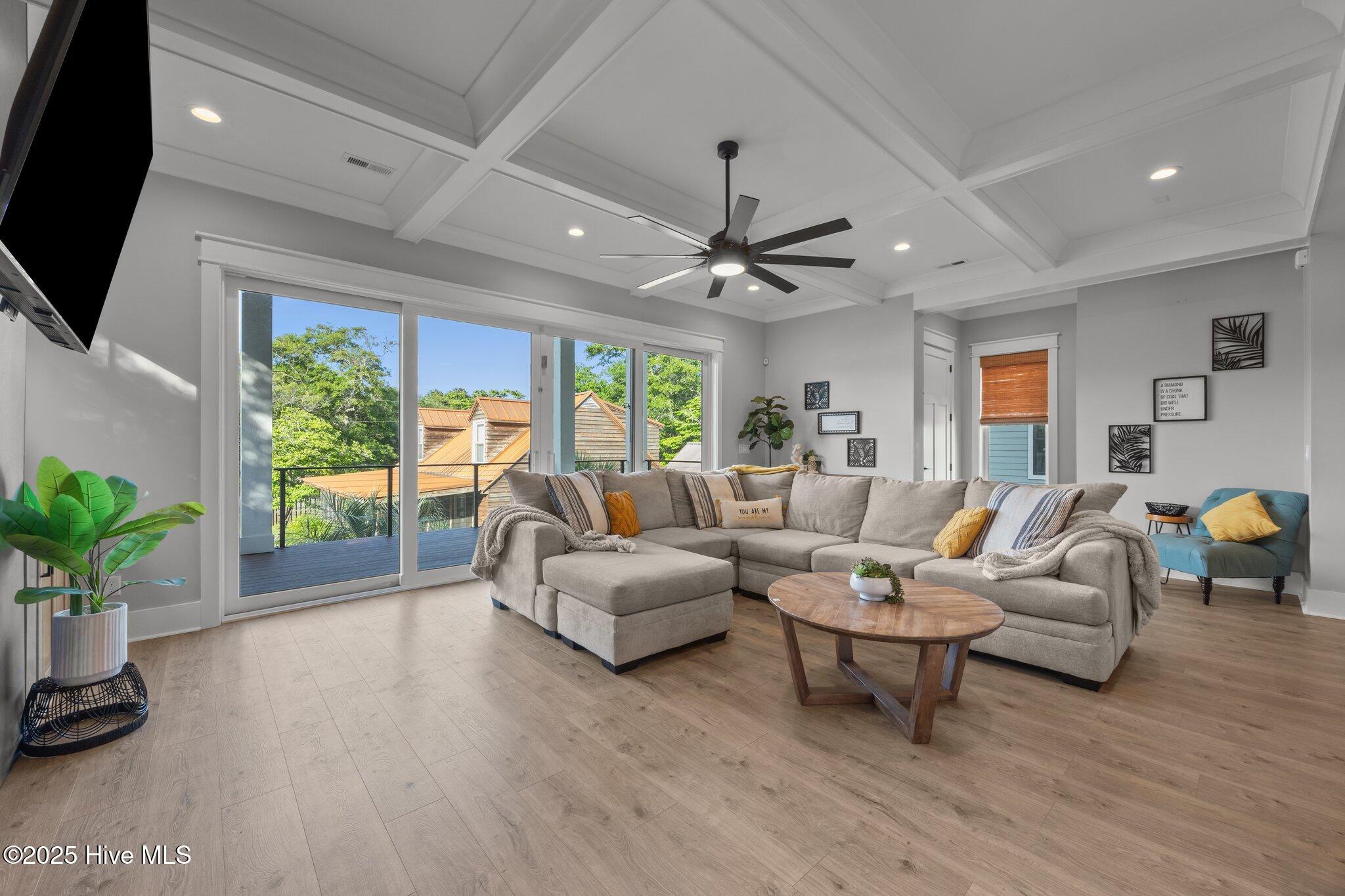 104 Diamond Point Surf City, NC 28445 - Photo 17 of 72 42-web-or-mls-IMG_4878
