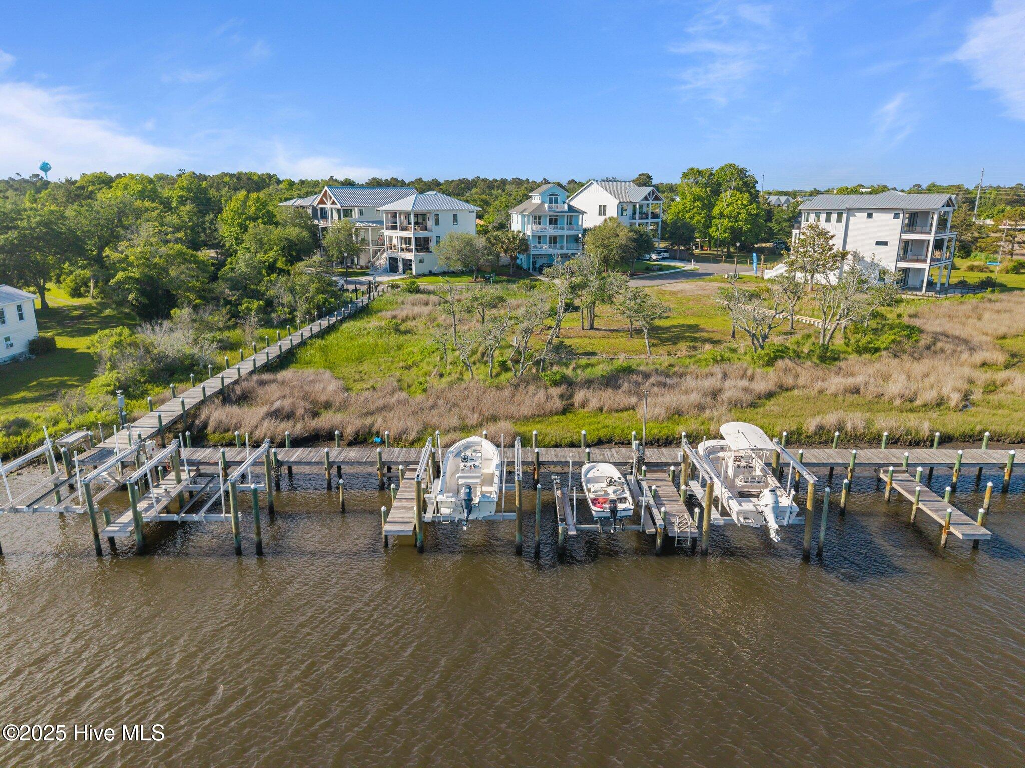 104 Diamond Point Surf City, NC 28445 - Photo 64 of 72 20-web-or-mls-DJI_20250514172441_0028_D