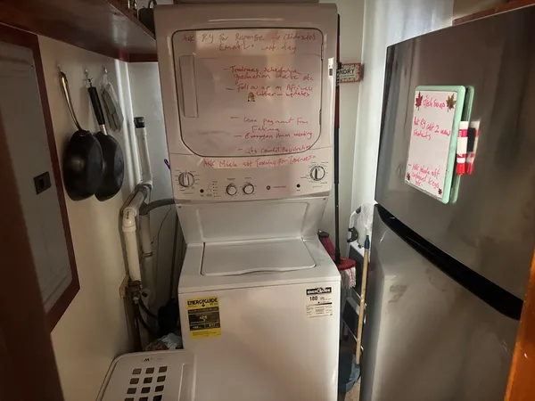 $1,300 | 108 Wilmington Avenue, Unit 1, Boston, MA 02124