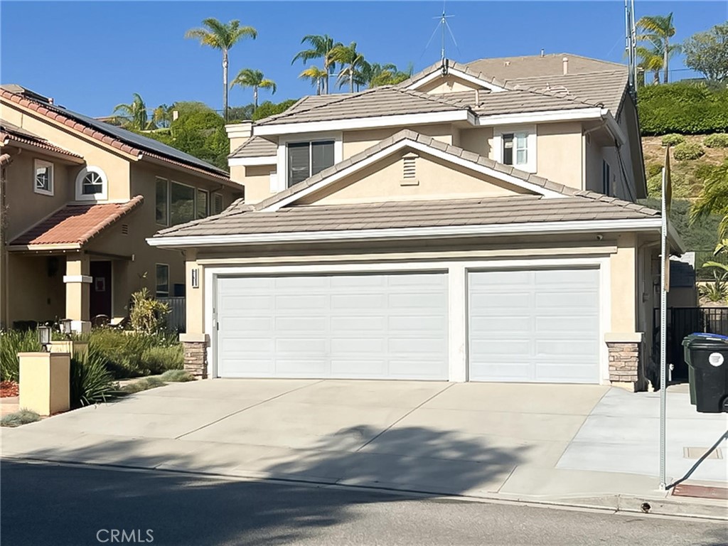 28318 Santa Catarina Road Saugus, CA 91350 - Photo 4 of 32 Front