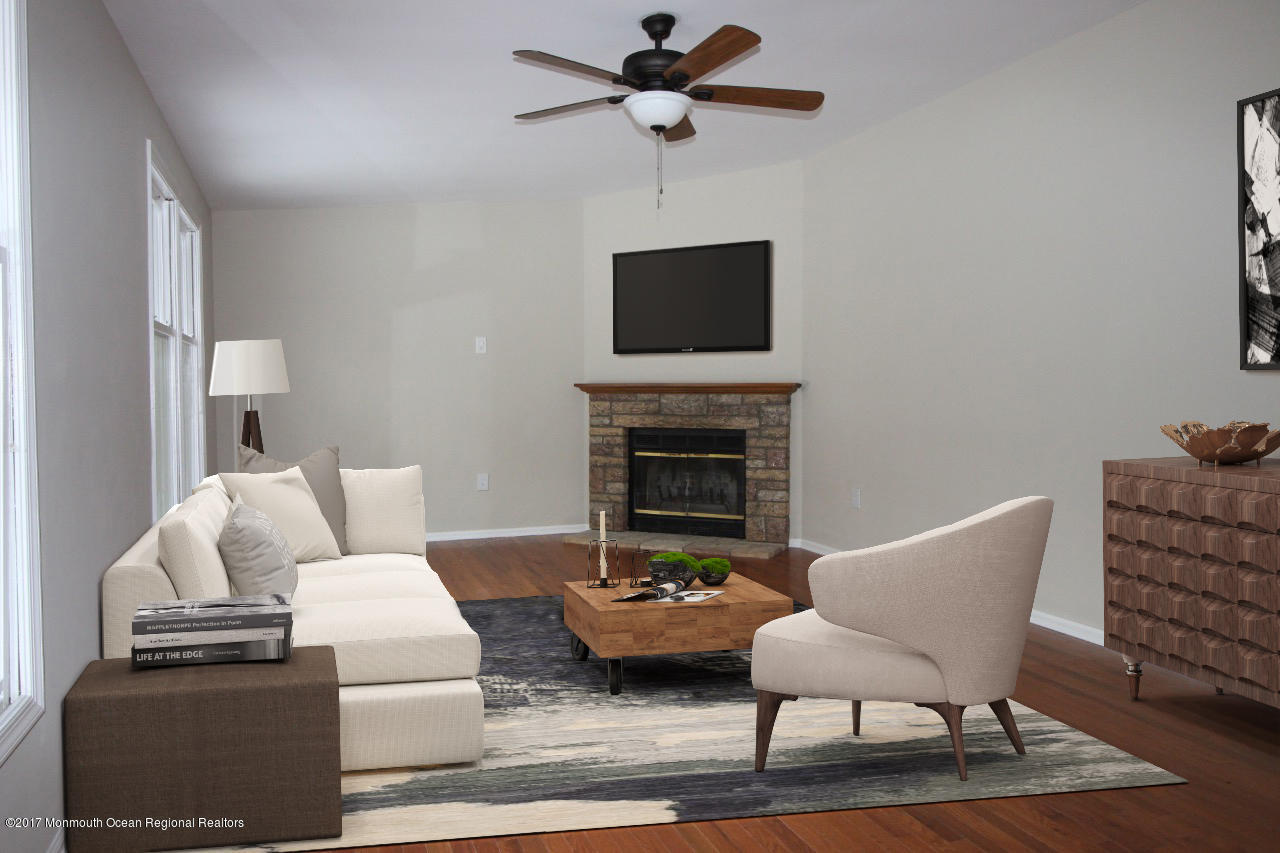737 Pinehurst Road New Egypt, NJ 08533 - Photo 2 of 28 IMG3874