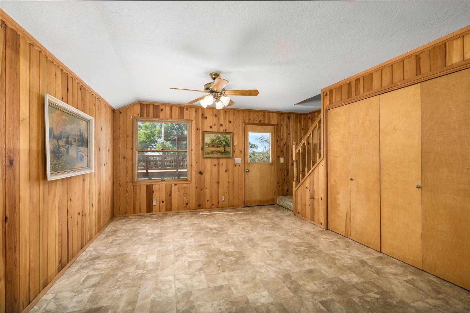 3461 Almosta Road Placerville, CA 95667 - Photo 11 of 49 FAMILY / DINING ROOM