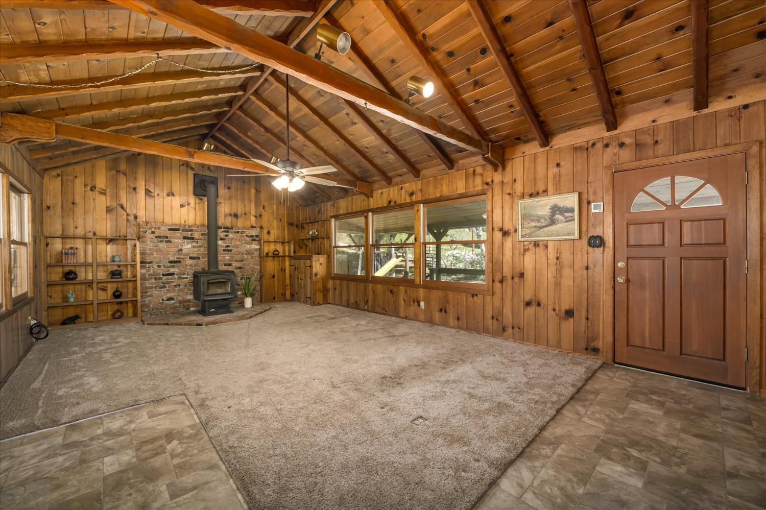 3461 Almosta Road Placerville, CA 95667 - Photo 4 of 49 LIVING ROOM