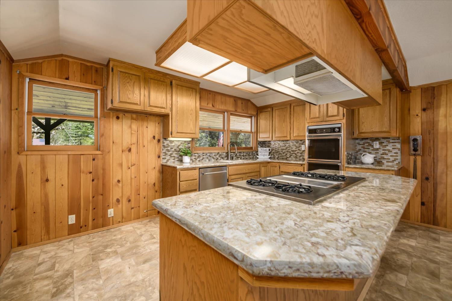 3461 Almosta Road Placerville, CA 95667 - Photo 8 of 49