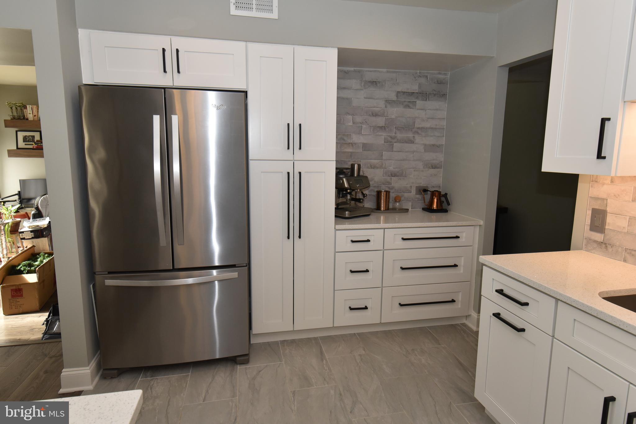 1666 Parkcrest Circle, Unit 100 Reston, VA 20190 - Photo 4 of 23