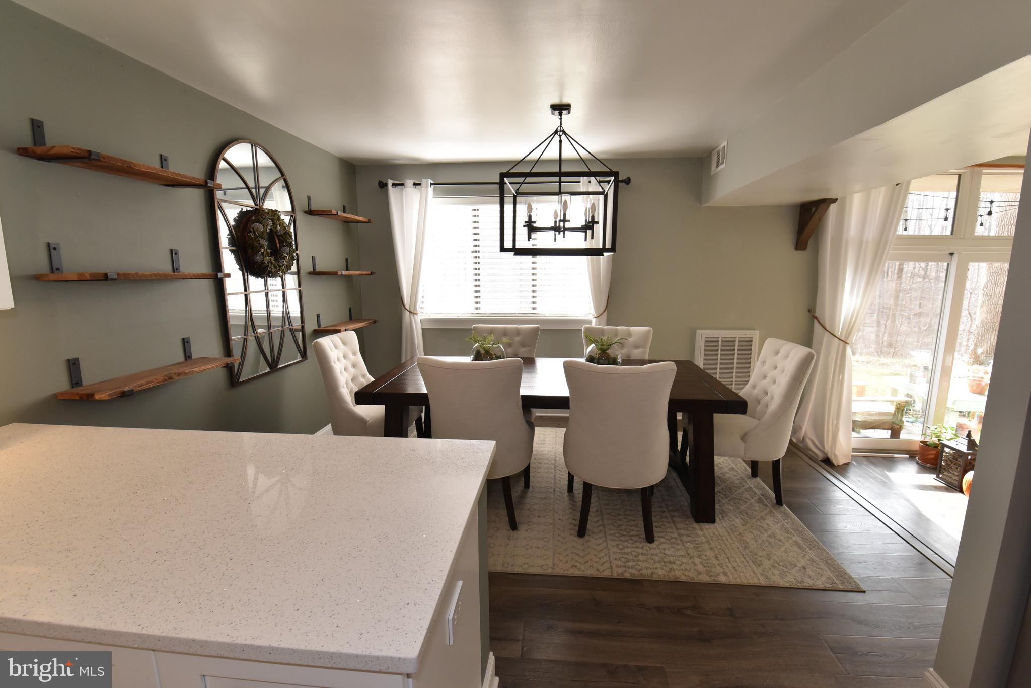 1666 Parkcrest Circle, Unit 100 Reston, VA 20190 - Photo 8 of 23