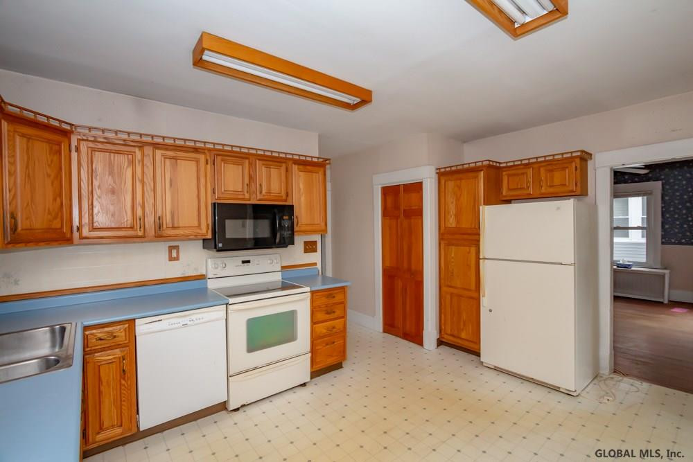 211 Riverside Avenue Scotia, NY 12302 - Photo 17 of 34 Photo 17