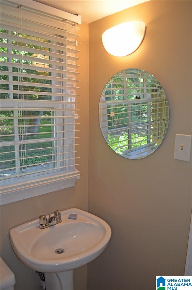 5112 Northumberland Road Birmingham, AL 35210 - Photo 17 of 35
