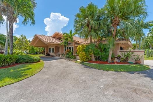 10220 Southwest 140th Street Miami, FL 33176 - Photo 3 of 53