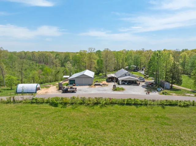 $269,000 | 790 Roan Creek Levee Road, Yuma, TN 38390