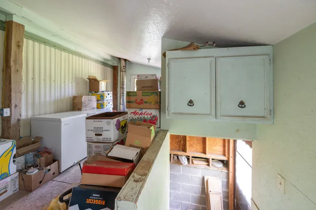 $269,000 | 790 Roan Creek Levee Road, Yuma, TN 38390