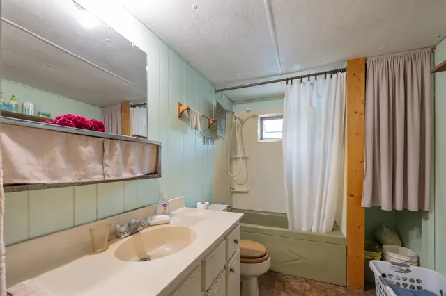 $269,000 | 790 Roan Creek Levee Road, Yuma, TN 38390