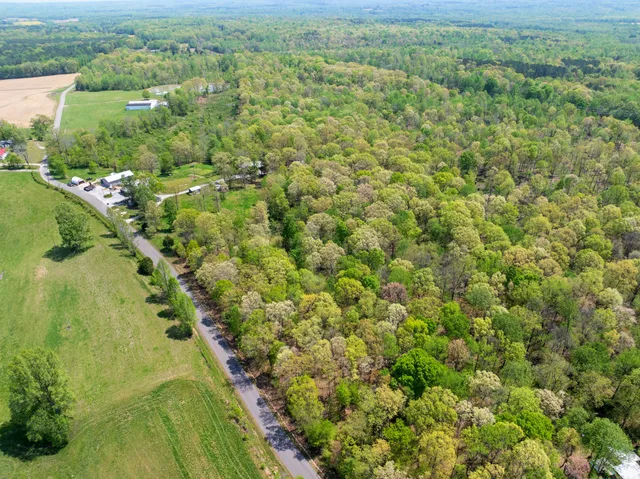 $269,000 | 790 Roan Creek Levee Road, Yuma, TN 38390